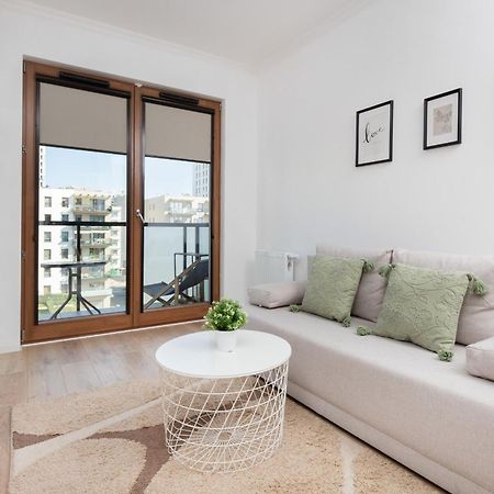 Starowiejska Apartment With Balcony Next To Arena Gdansk Stadium By Noclegi Renters Kültér fotó